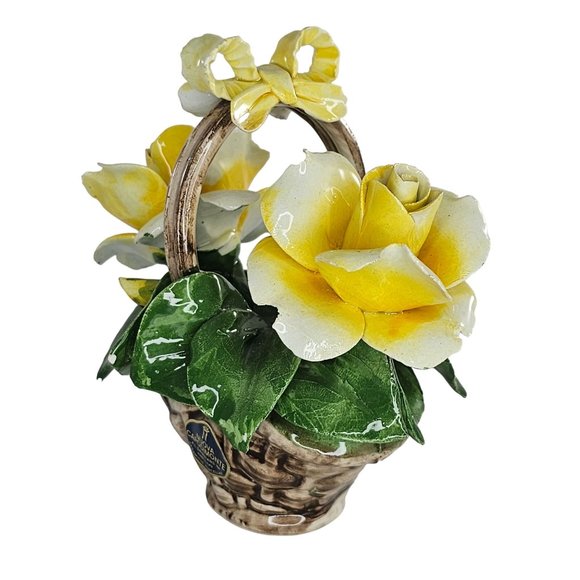 Vintage Nuova Capodimonte Yellow Porcelain Rose Flower Basket Italy *Chipped - Picture 5 of 12